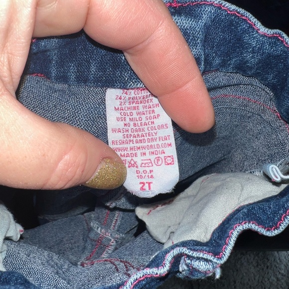 Girl shorts - Picture 3 of 3